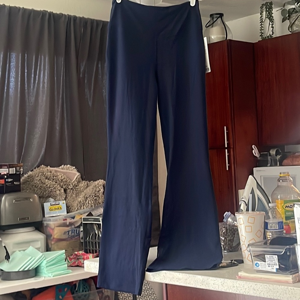 BNWT Lululemon true navy leggings